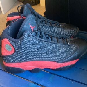 Jordan 13’s black and red